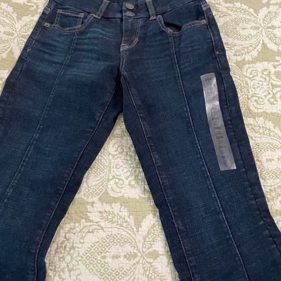 American Eagle Outfitters Denim - NWT American Eagle Dark Blue Jeans with Tan Stitching